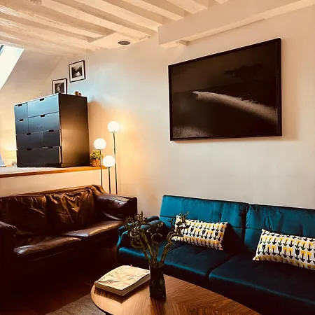 Au Coeur Du Marais Apartmán *